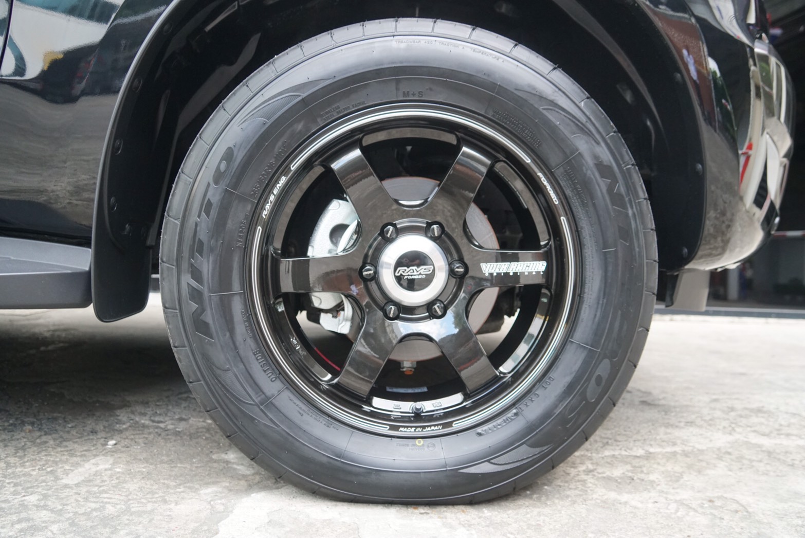 รีวิว Ford Ranger + Rayswheel TE37sb 18x8+38 6-139.7