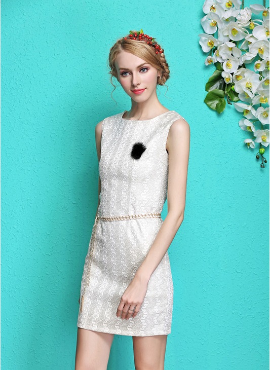 ชุดเดรสแขนกุดผ้าไหมสีเงิน ส่งฟรี ems