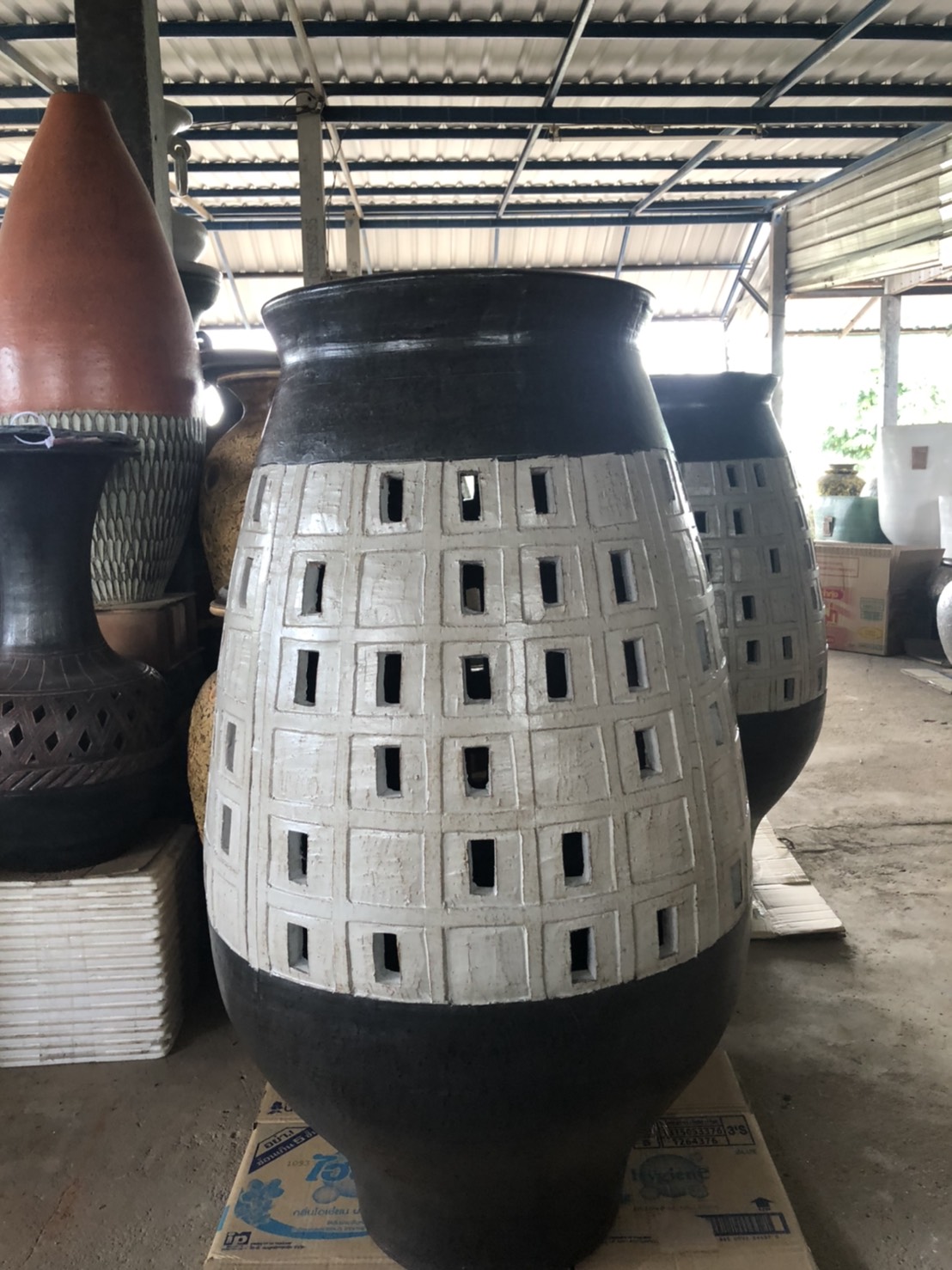 กระถางทรงสูง