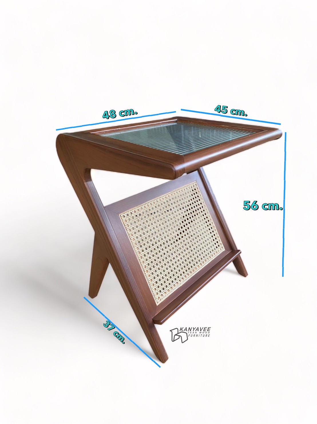 โต๊ะข้างโซฟาประดับหวาย