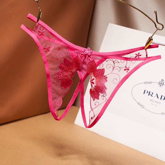 NA010 จีสตริงเปิดเป้า จีสตริงผ้าซีทรูปักลายลูกไม้มาในแบบเปิดเป้าตามรูปถ่ายสินค้าจริงเลยค่ะ