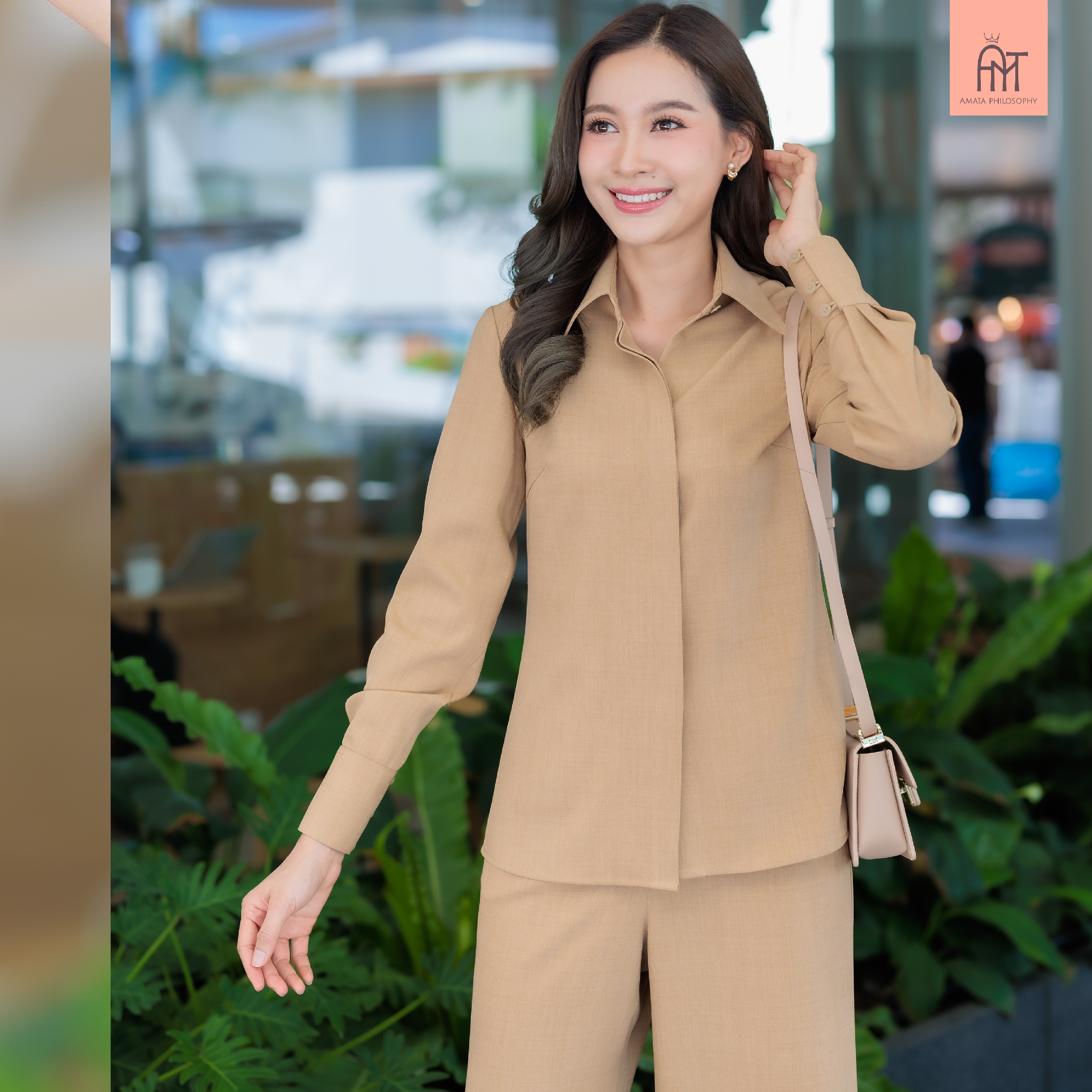 AMATA เสื้อ BECKHAM น้ำตาล