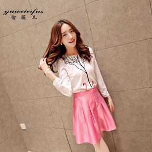 ชุดเซ็ทเสื้อและกระโปรง ส่งฟรี ems