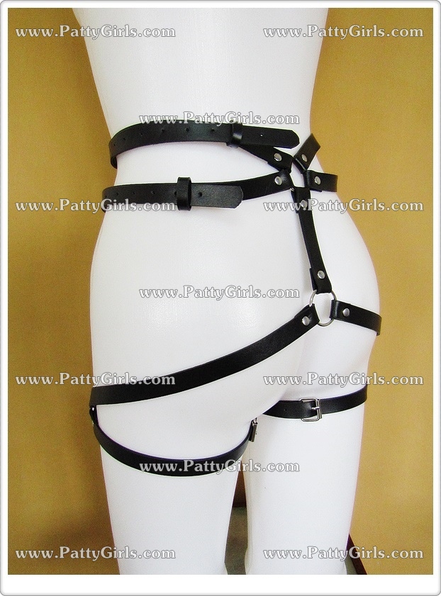 A058 สายหนังตกแต่งร่างกาย สายหนังประดับร่างกายช่วงล่างสไตล์SM มาในแบบเข็มขัดเส้นคู่2เส้นรัดช่วงเอว ด้านหลังแต่งสายโยงไปรัดกับช่วงต้นขาตามรูปถ่ายสินค้าจริงเลยค่ะ