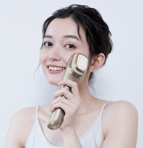 เครื่องนวดหน้า/เครื่องผลักวิตามิน Panasonic EH-ST0A-N รุ่นใหม่ล่าสุด! รับประกัน 1 ปี ไร้สายและใช้กับไฟฟ้าได้ทั่วโลก นำเข้าจาก Panasonic Japan