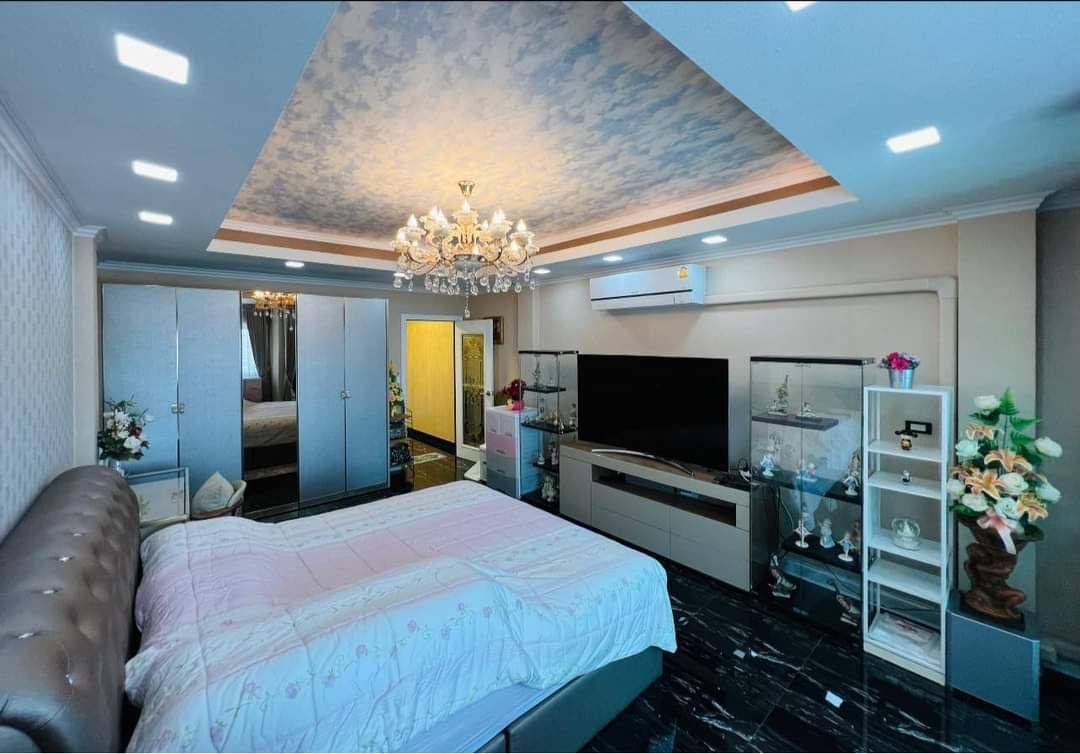 ขายอาคารพาณิชย์ 4 ชั้น ต.บางบ่อ อ.บางบ่อ จ.สมุทรปราการ