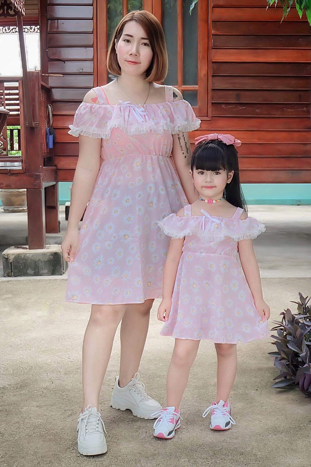 TO02/ชุดคู่แม่ลูกดอกเดซี่แสนหวาน งานนี้บอกเลยค่ะ ละมุนม๊าก
