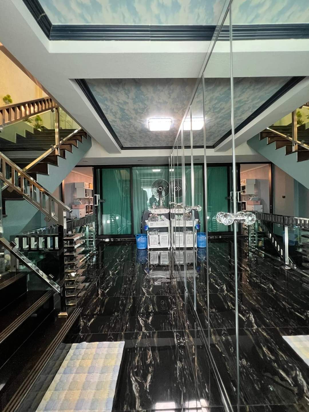 ขายอาคารพาณิชย์ 4 ชั้น ต.บางบ่อ อ.บางบ่อ จ.สมุทรปราการ