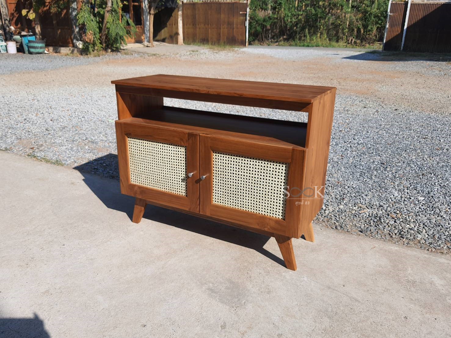 ตู้เก็บของบานหวาย