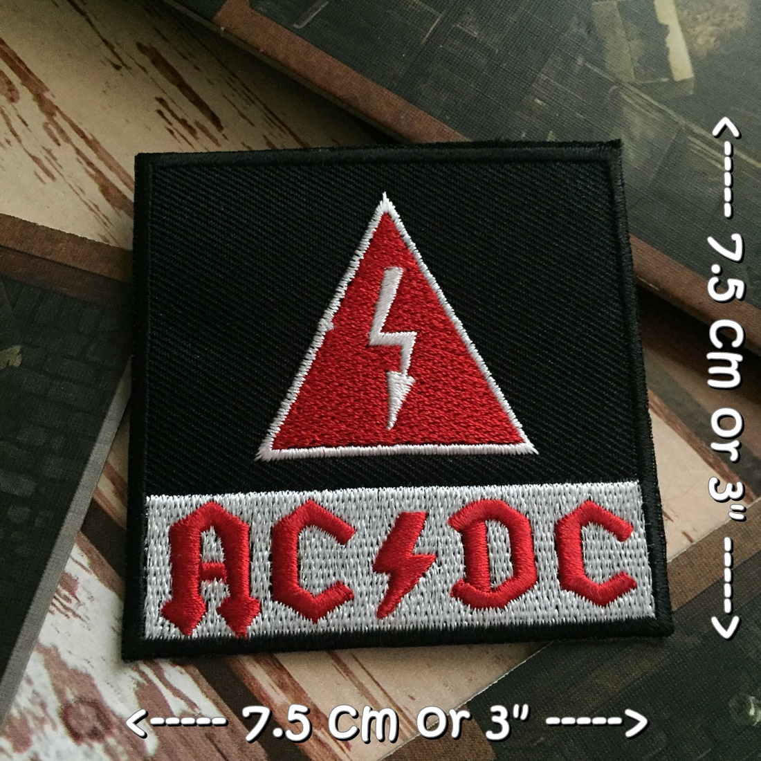 AC/DC วงดนตรี ร็อค เฮฟวี่เมทัล พังค์ ตัวรีดแบบปัก อาร์มปัก ตัวรีดติดเสื้อ ตัวรีด ติดกระเป๋า ติดหมวก ติดแจ๊คเก็ต Rock Iron on Embroidered Patch