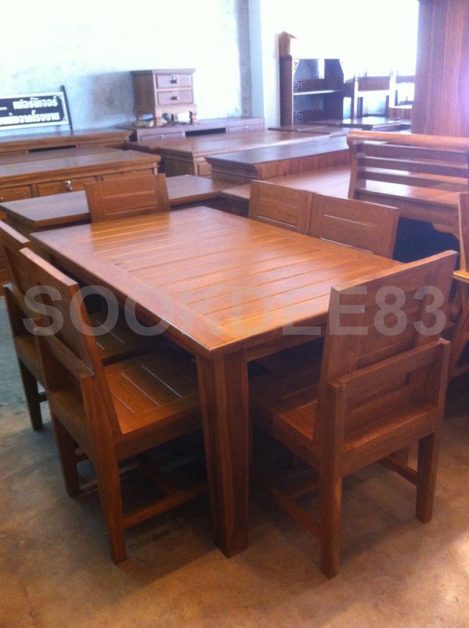 ชุดโต๊ะกินข้าวสุดคุ้ม เก้าอี้ 6 ตัว