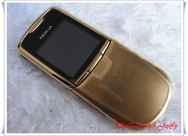 Nokia 8800 Classic Gold