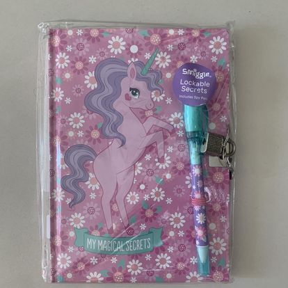 สมุดโน๊ต Smiggle- A5 Lock file -ยูนิคอร์น ชมพู