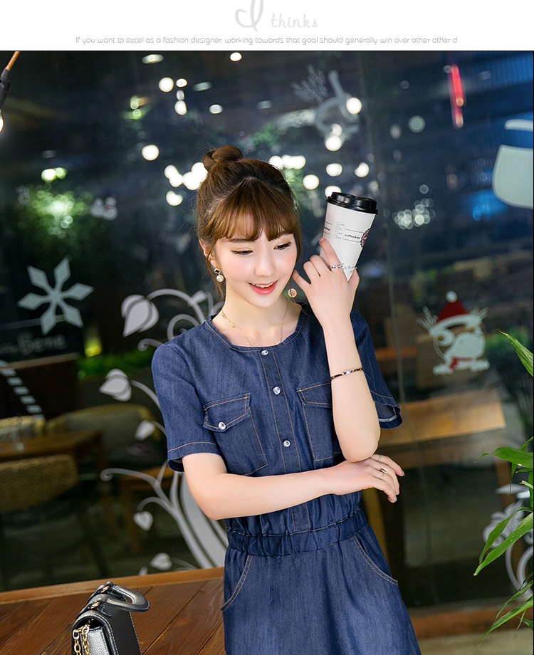 ชุดเดรสยีนส์สีน้ำเงินเข้ม แขนสั้น ส่งฟรี ems