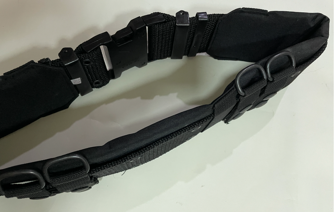 สายโยงบ่า หน้ากว้าง ดำ + เข็มขัดสนามนวม ดำ