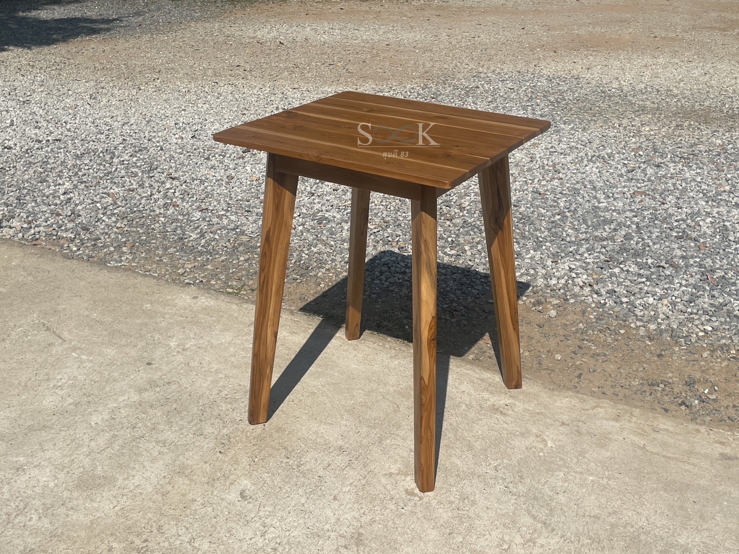 โต๊ะกาแฟขาทแยง