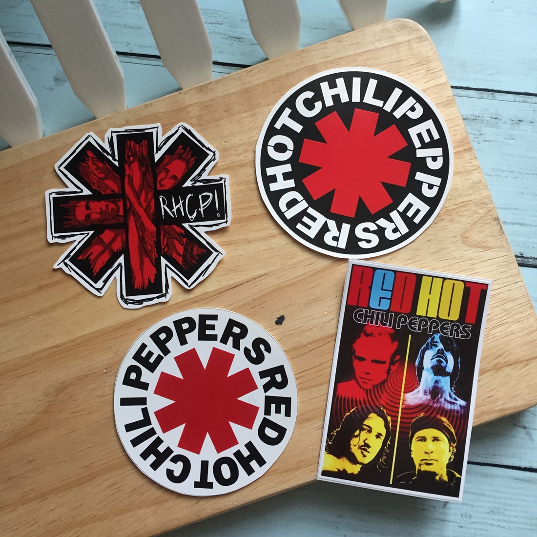 สติกเกอร์ เคลือบกันน้ำ ลายวงดนตรี ติดกีตาร์ มอเตอร์ไซด์ กระเป๋าเดินทาง Waterproof Decal Sticker