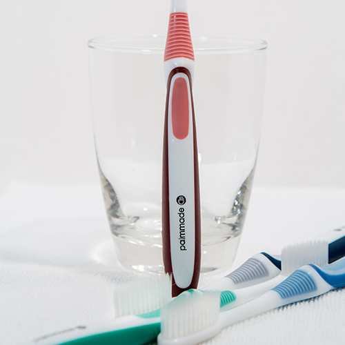 19075-แปรงสีฟัน โฟกัส วิปปิ้ง ฟิค (12 ชิ้น)