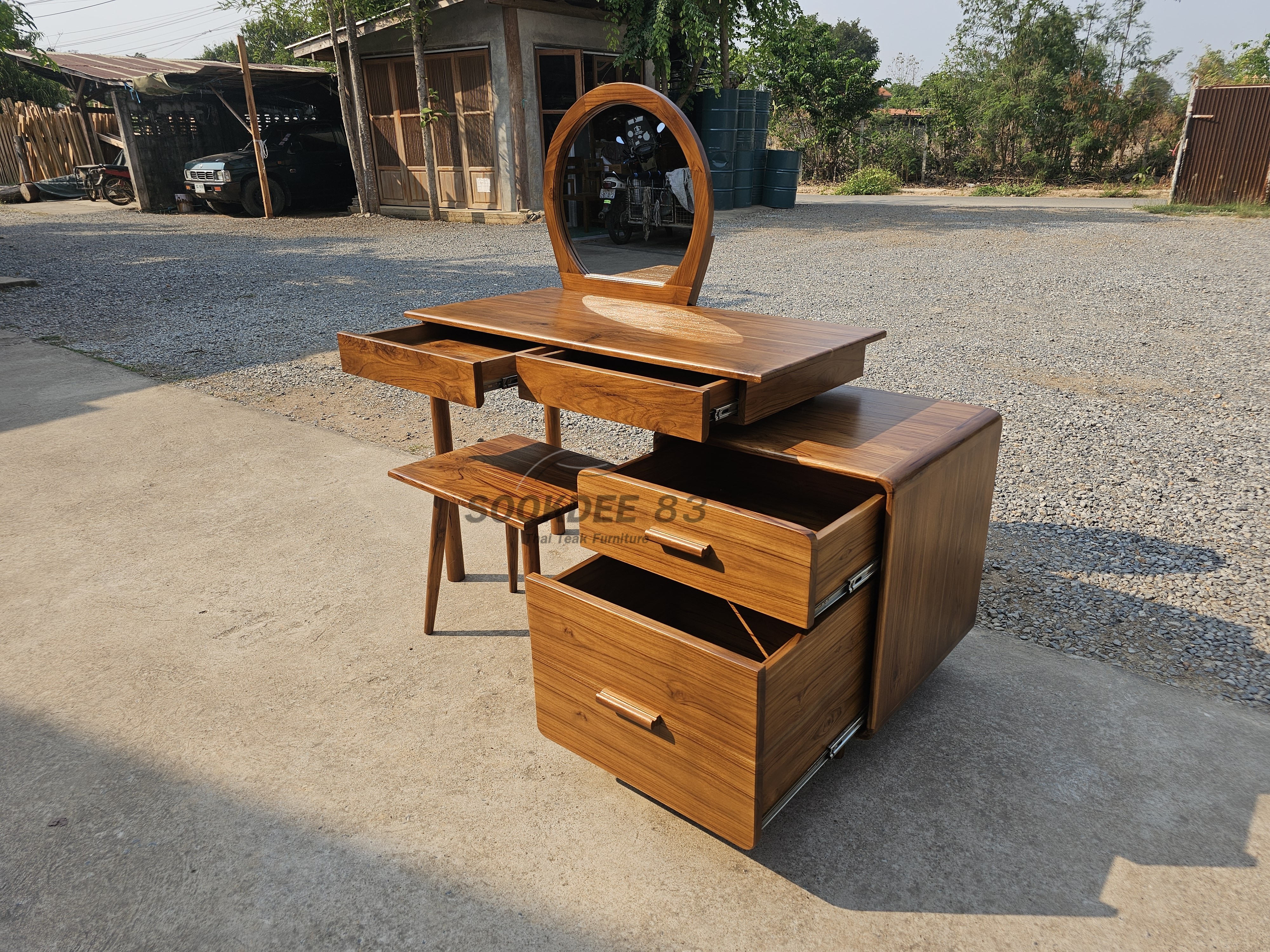 โต๊ะเครื่องแป้งมินิมอลผสมตู้ 2 ลิ้นชัก พร้อมเก้าอี้