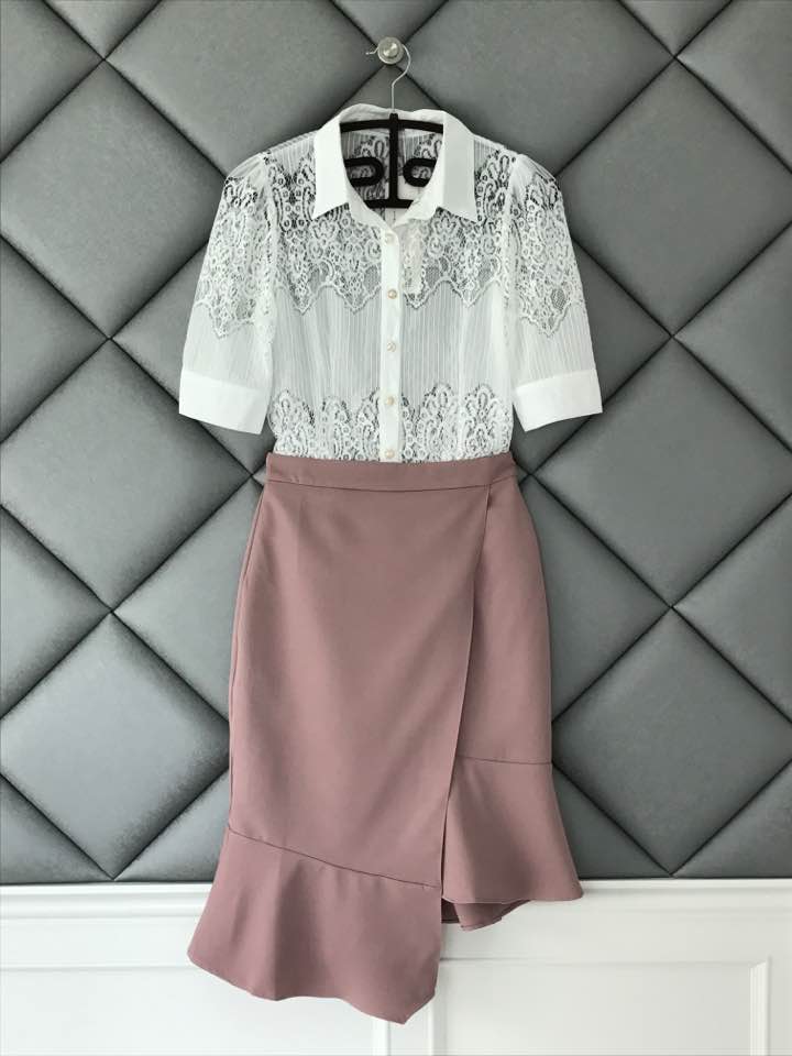 ชุดเซ็ทเสื้อและกระโปรงใส่ทำงานสวยมากๆๆค่ะ ส่งฟรี ems