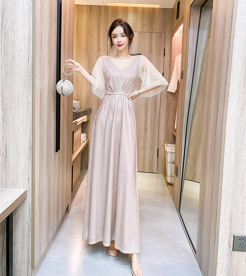 ชุดราตรียาวสีชมพูอ่อน ผ้ากลิสเตอร์ สวยมากๆๆค่ะ ส่งฟรี