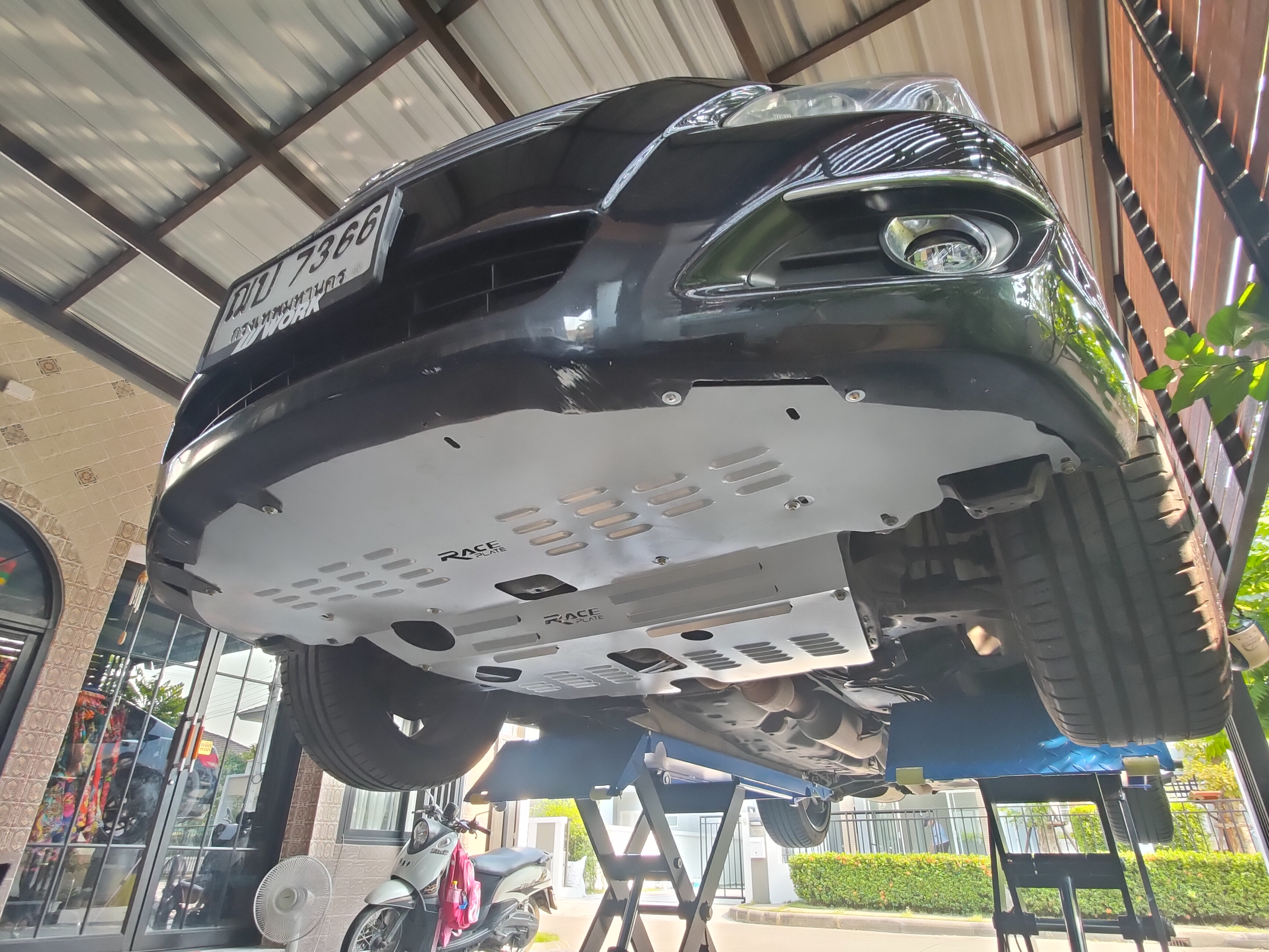 แผ่นปิดใต้ห้องเครื่องอลูมิเนียม Toyota Camry Acv40 2006-12 Raceplate_Undertray สำเนา