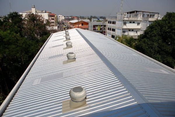 ขายอาคารสำนักงาน พร้อมโกดัง ใจกลางเมืองพัทยา อ.บางละมุง ชลบุรี