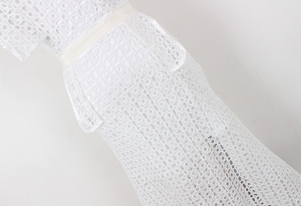 ชุดเดรสยาวผ้าถักโครเชต์แขนกุดสีขาว ส่งฟรี ems