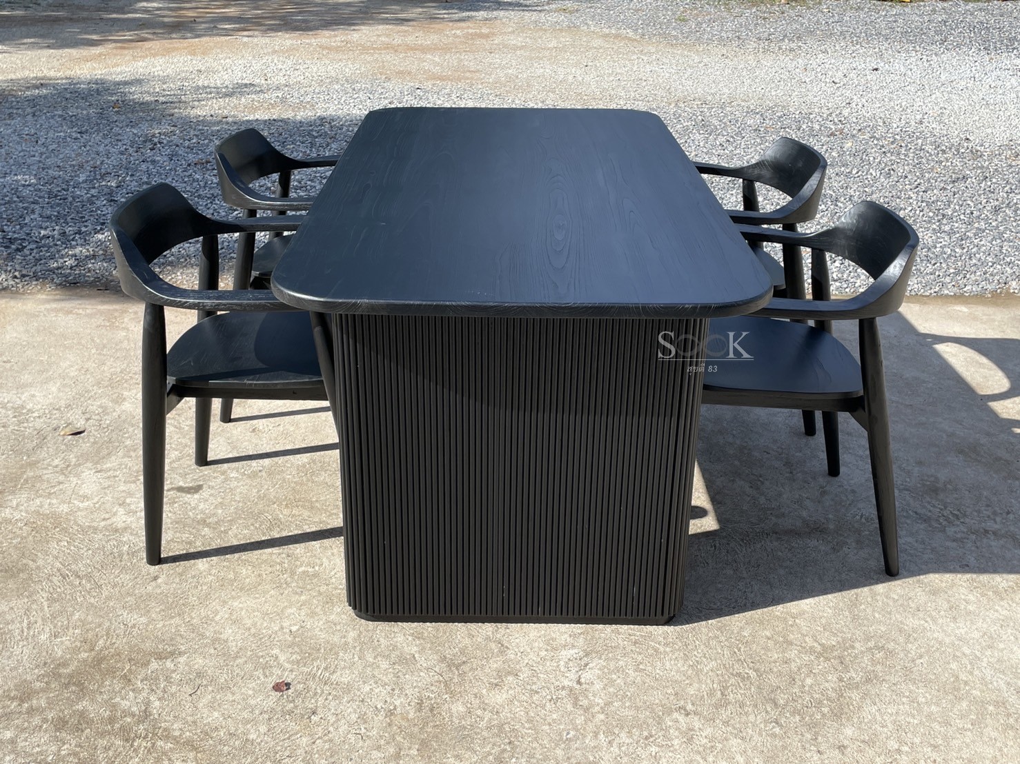 ชุดโต๊ะกินข้าวขากล่องประดับซี่ (สีสัก)