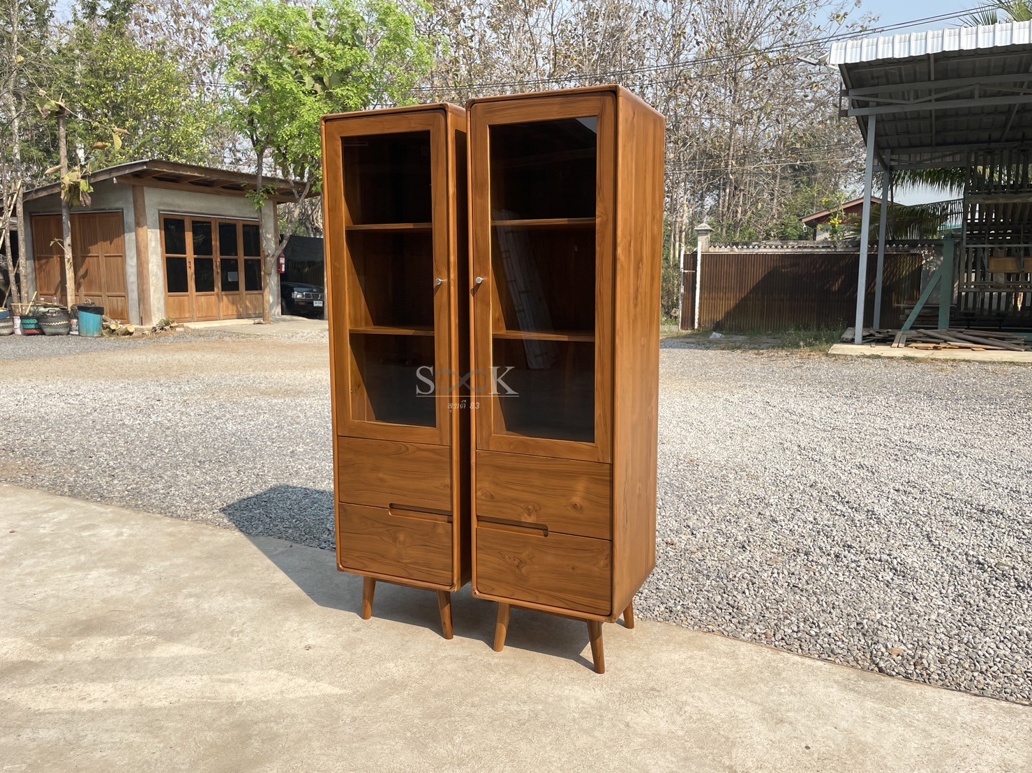 ตู้หนังสือมินิมอล