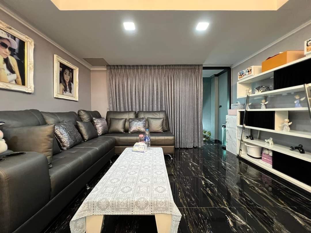 ขายอาคารพาณิชย์ 4 ชั้น ต.บางบ่อ อ.บางบ่อ จ.สมุทรปราการ