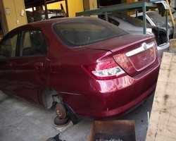 ขายท้ายเก๋งตัดฮอนด้าซิตตี้ 2003 โฉมแมลงสาป / Haft cut Honda City 2003