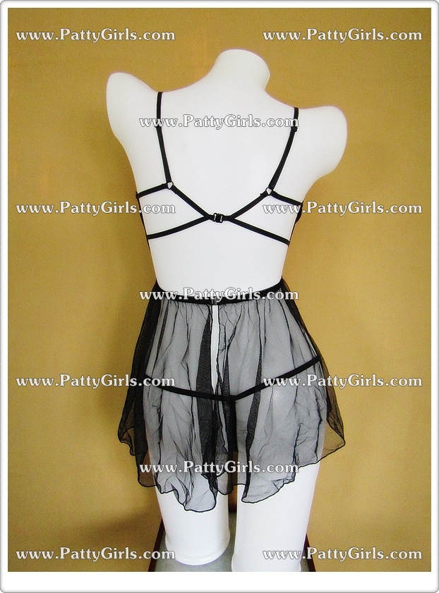 N900 ชุดนอนเซ็กซี่ ชุดนอนซีทรูตัดเย็บผสมกับผ้าลูกไม้สวมใส่แบบใช้สายคล้องไหล่ บราเป็นแบบมีโครงดีไซน์หน้าอกเปิดโล่งๆด้านหลังเป็นขอเกี่ยว2จุด(กลางหลังและขอบกระโปรง) มาพร้อมกับจีสตริงลูกไม้เปิดเป้าตามรูปถ่ายสินค้าจริงเลยค่ะ