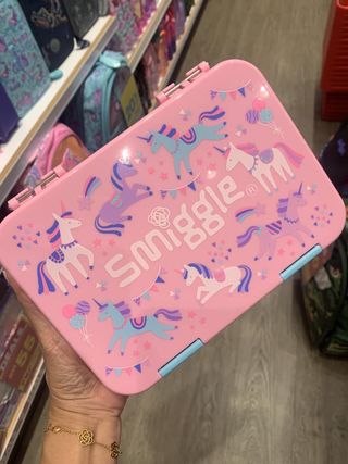 กล่องข้าว Smiggle happy bento box -Lets play - กลาง ชมพู