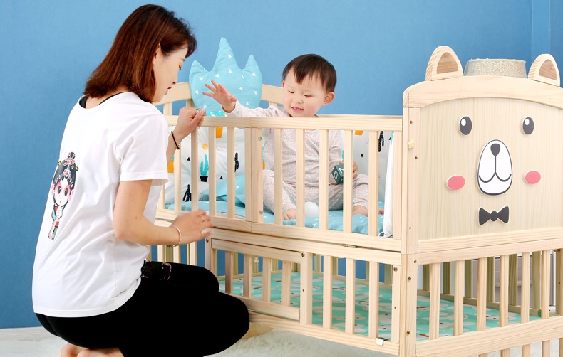 เตียงนอนไม้ สีเบจ ปรับขยายเตียงใหญ่ได้ B10145(W3)