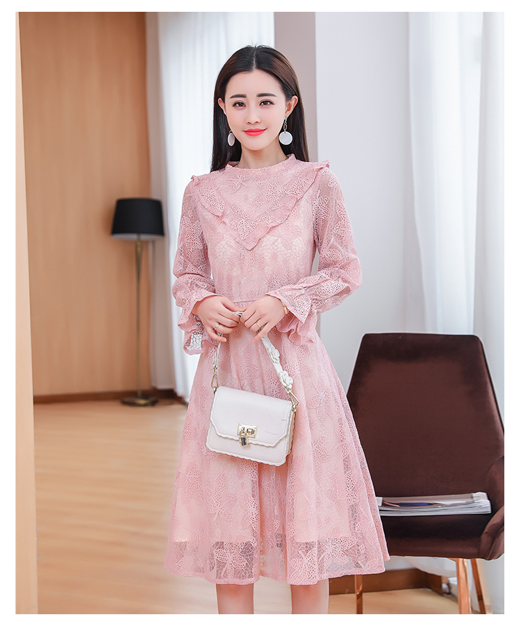 ชุดเดรสผ้าลูกไม้สีชมพู ส่งฟรี ems