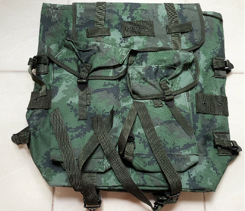 อุปกรณ์ฝึก ภาคสนาม รด 6 อย่าง รวม ถุงนอนหนา (แถมฟรี ที่อุดหู)