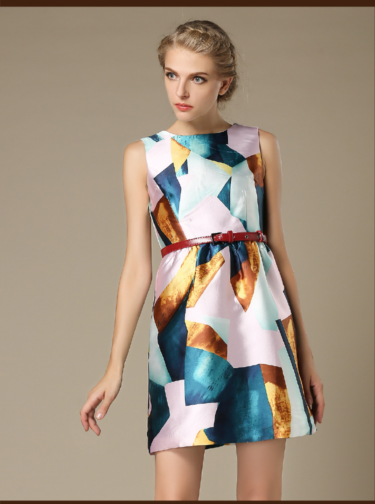 ชุดเดรสสั้น แขนกุดผ้าซาติน ทอลายตามแบบ ส่งฟรี ems