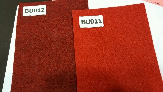 พรมอัดเรียบ ราคาถูก รุ่น 012 สี แดงปนดำ หน้ากว้าง 1.5 เมตร