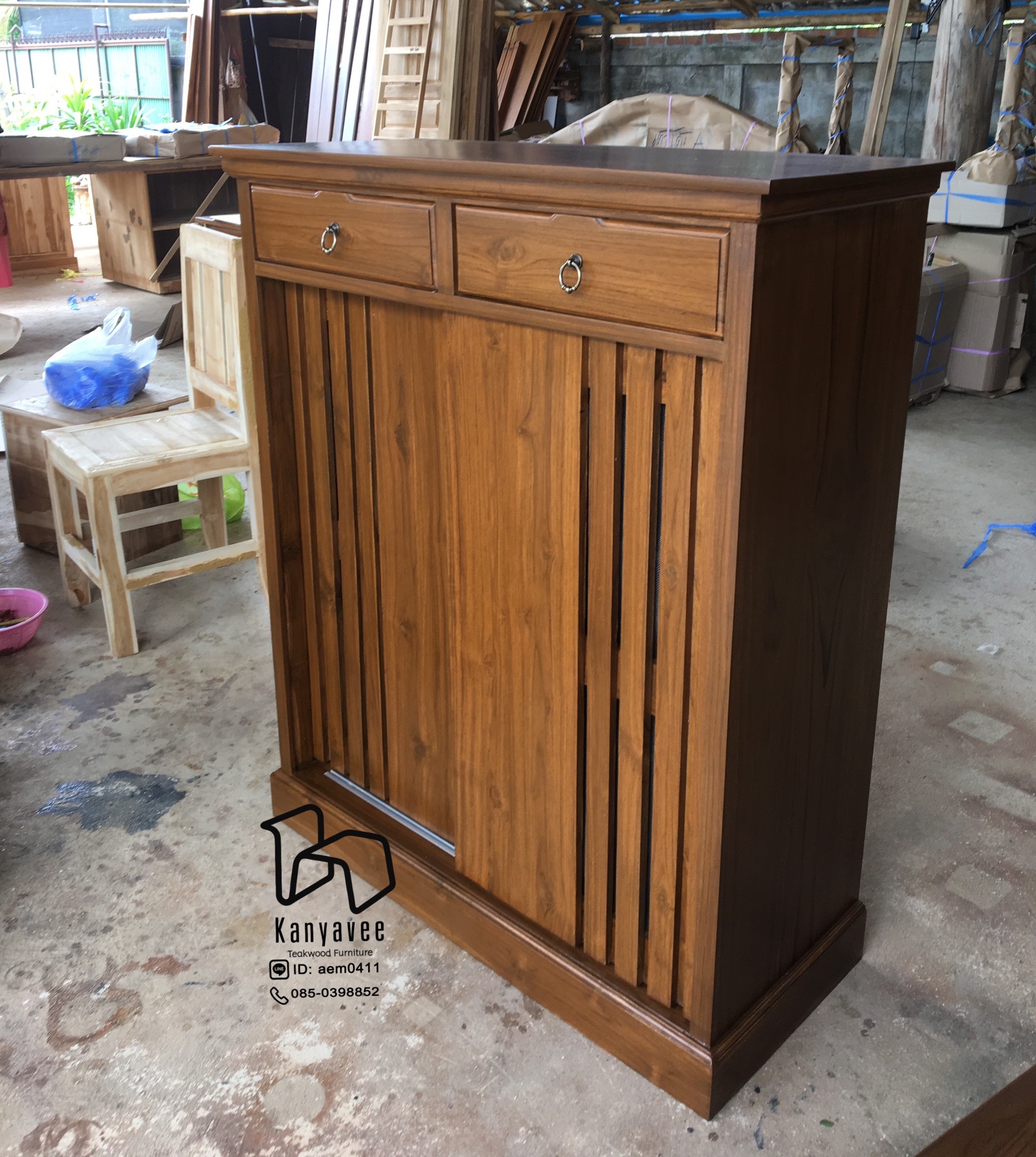 ตู้เก็บรองเท้าไม้สัก