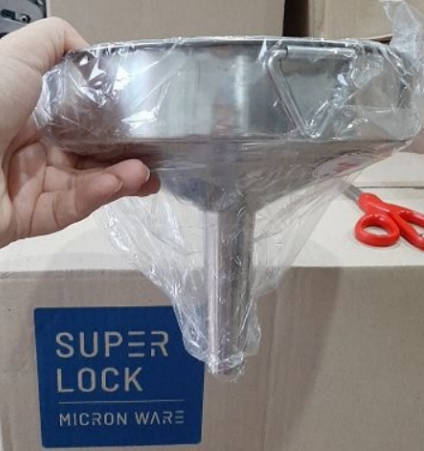 กรวยสแตนเลส กรวยกรอกสแตนเลส