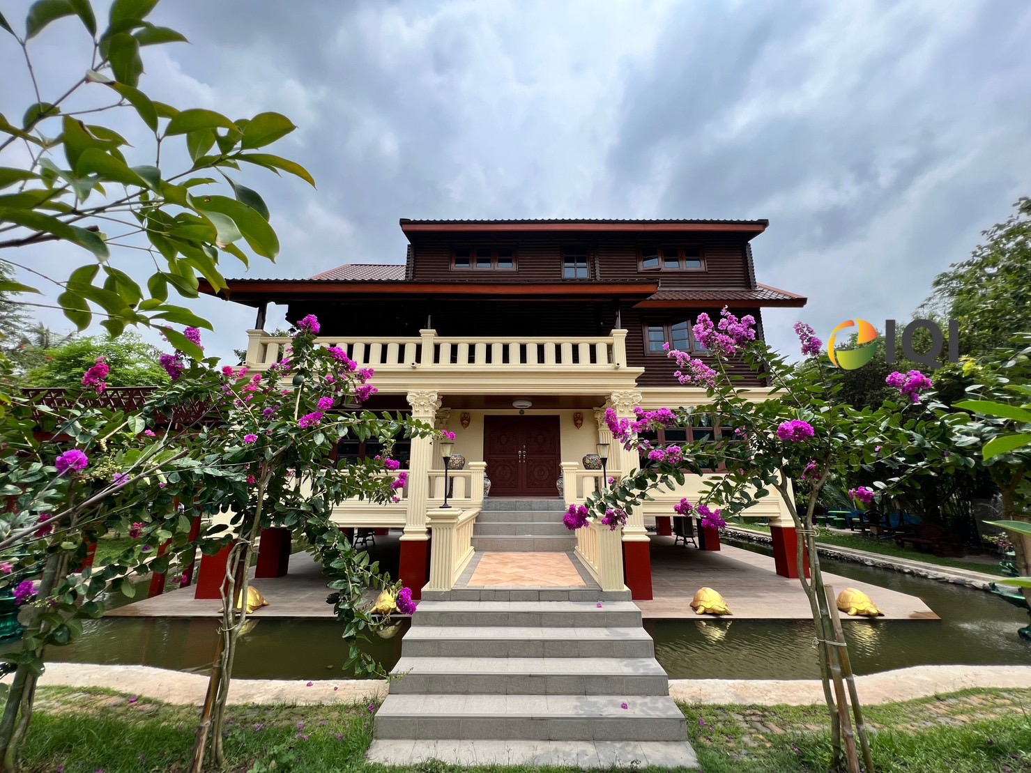 ขาย ที่ดินพร้อมสิ่งปลูกสร้าง บ้านเดี่ยว 3 ชั้น ต.ปากน้ำ อ.บางคล้า ผังเมืองสีเขียวอ่อน