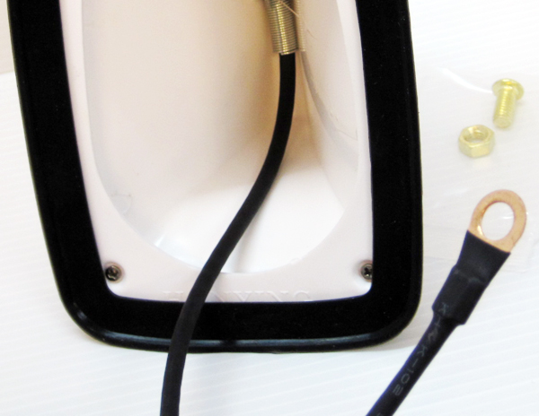 เสาอากาศครีบฉลามติดรถ รับสัญญาณได้ (ขาว)