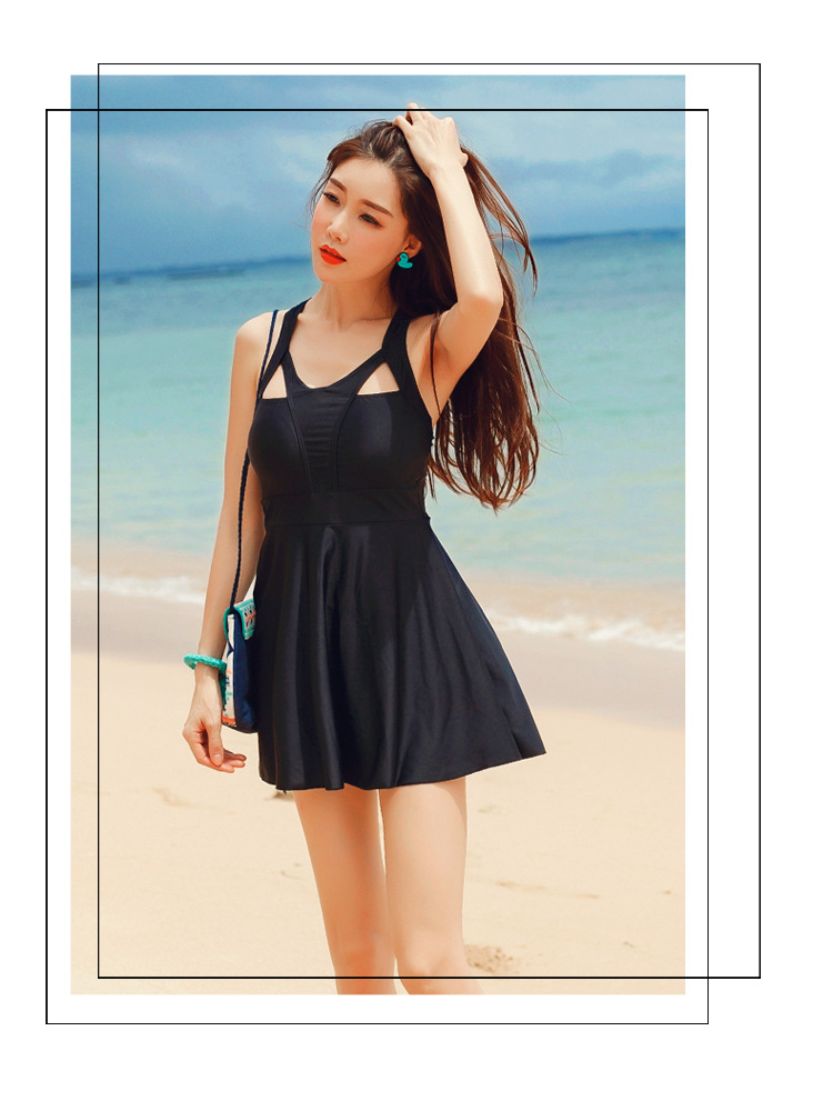 ชุดว่ายน้ำวันพีชสีดำ ส่งฟรี ems