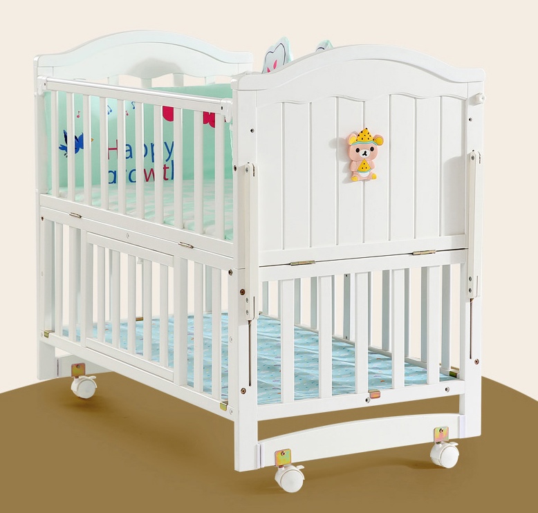 เตียงนอนเด็กไม้สีขาว (WW1) รุ่นอเนกประสงค์ปรับใช้ได้หลายฟังชันก์ B10142