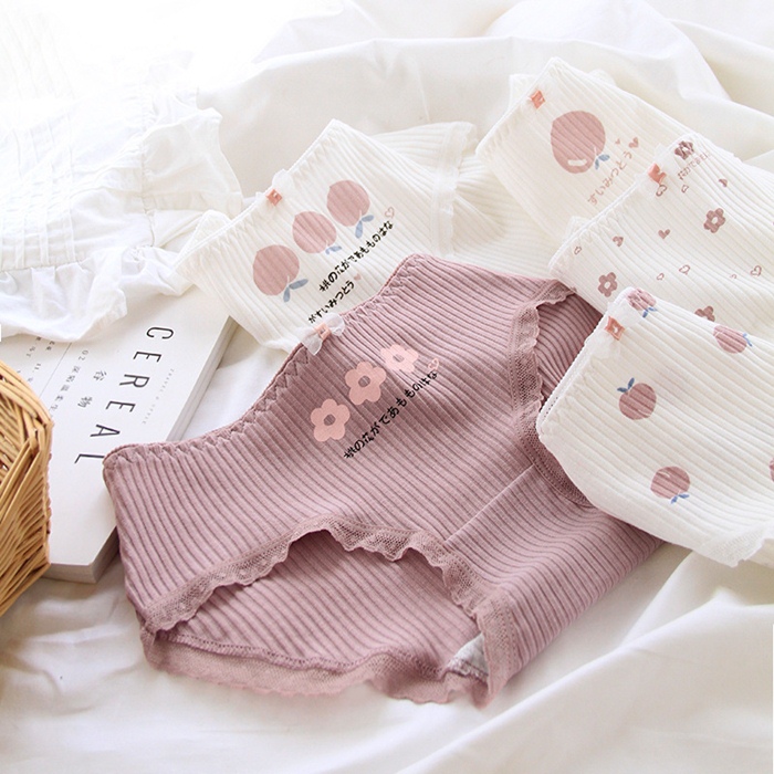 NA123(แพ็ค5ตัว5ลาย) กางเกงในน่ารัก กางเกงในผ้าฝ้ายทรงเต็มตัวเหมาะสำหรับท่านที่ชอบใส่แบบเต็มก้น ขอบเป็นยางยืดไม่รัดแน่นจนเกินไป ขายแบบยกเซต5ตัว5ลายตามรูปถ่ายสินค้าจริงเลยค่ะ ***ในหุ่นใส่เบอร์ M