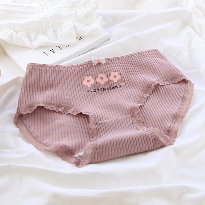 NA123(แพ็ค5ตัว5ลาย) กางเกงในน่ารัก กางเกงในผ้าฝ้ายทรงเต็มตัวเหมาะสำหรับท่านที่ชอบใส่แบบเต็มก้น ขอบเป็นยางยืดไม่รัดแน่นจนเกินไป ขายแบบยกเซต5ตัว5ลายตามรูปถ่ายสินค้าจริงเลยค่ะ ***ในหุ่นใส่เบอร์ M