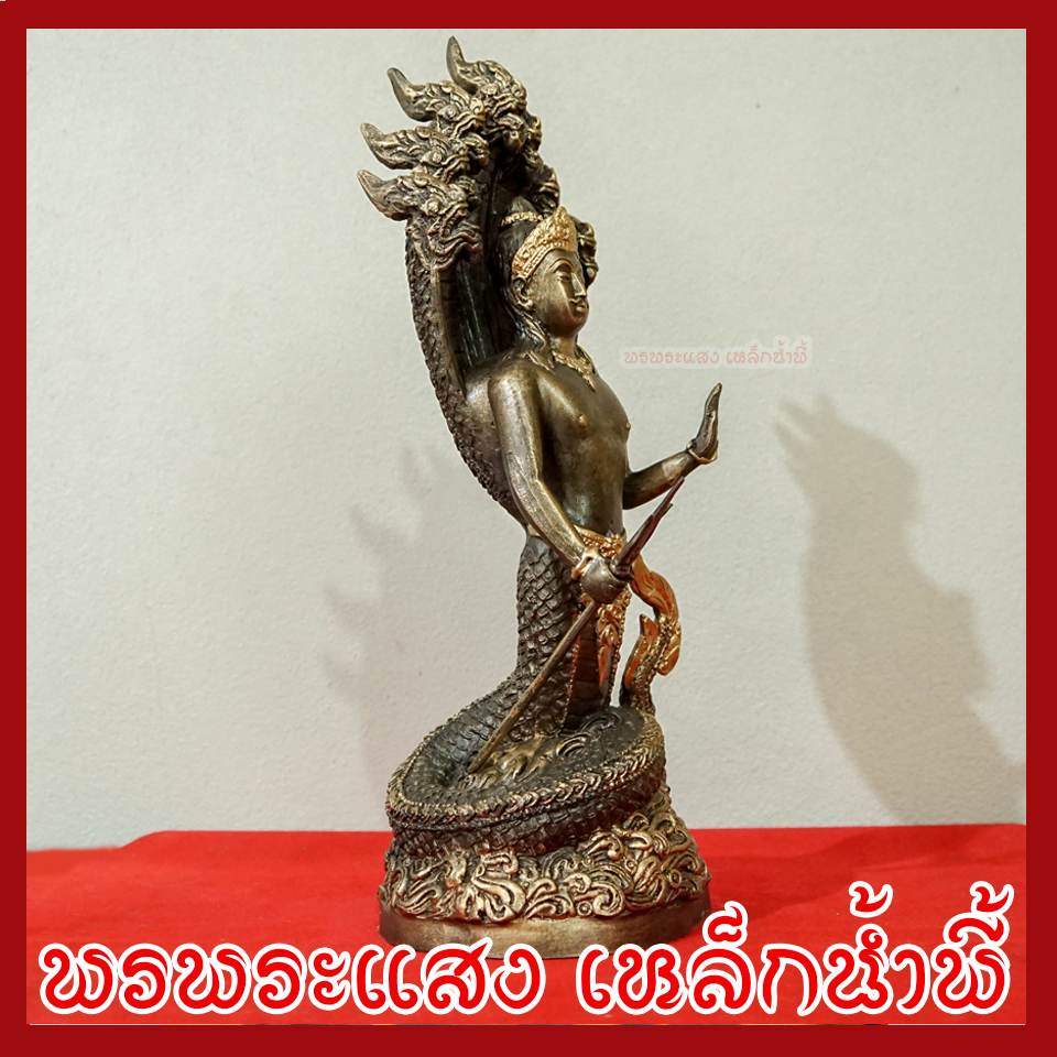 พ่อปู่ศรีสุทโธ แม่ย่าศรีปทุมมา สูง 14 นิ้ว วัตถุมงคล เนื้อมวลสารแร่เหล็กน้ำพี้