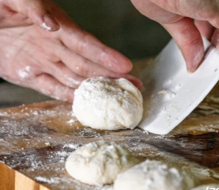 แผ่นตัดแป้ง - พลาสติก อย่างดี