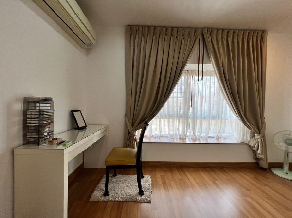 ขายด่วน บ้านเดี่ยว 2 ชั้น หมู่บ้านกลางสวน (โรงโป๊ะ) ตำบลตะเคียนเตี้ย บางละมุง ชลบุรี